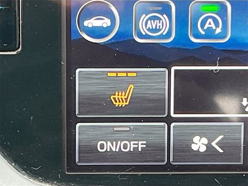 Used 2025 Subaru Forester Premium w/ Convenience Package #1 image 19