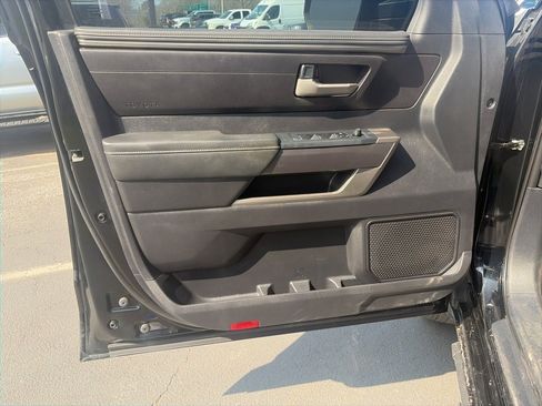 Used 2022 Toyota Tundra SR5 image 13
