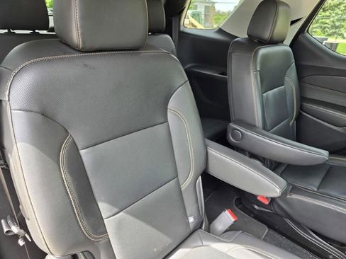 Used 2021 Chevrolet Traverse Premier w/ Redline Edition AWD/4WD image 18