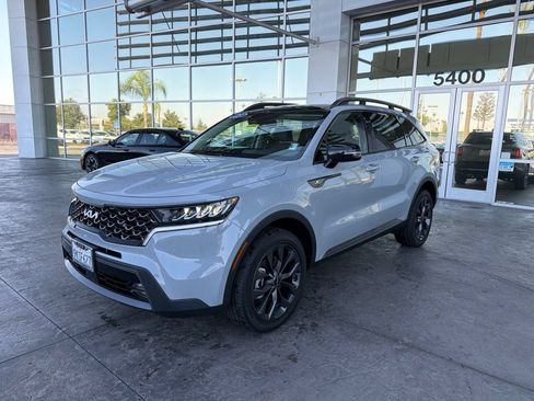 Used 2023 Kia Sorento X-Line EX AWD/4WD image 1