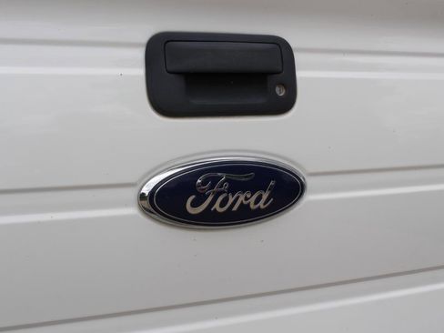 Used 2014 Ford F150 XLT w/ Trailer Tow Package AWD/4WD image 38
