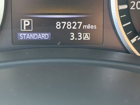 Used 2018 INFINITI Q50 Luxe image 9