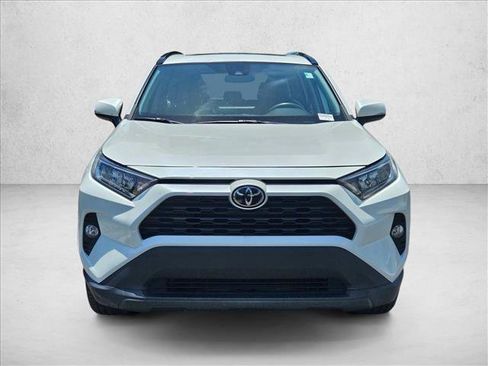 Used 2021 Toyota RAV4 XLE Premium FWD image 2