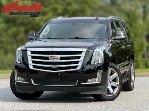 Used 2018 Cadillac Escalade Premium Luxury RWD image 1