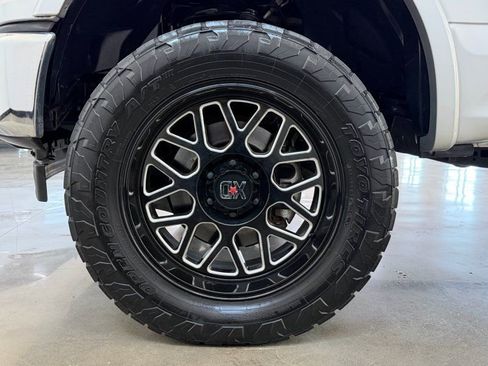 Used 2017 Ford F150 Lariat image 11