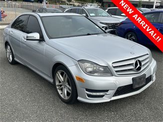 Used 2012 Mercedes-Benz C 300 4MATIC Sedan image 1