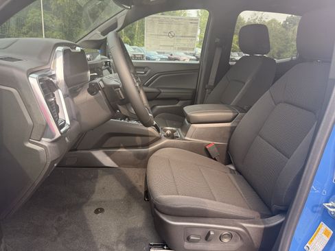 New 2026 GMC Canyon Elevation w/ Convenience Package image 11