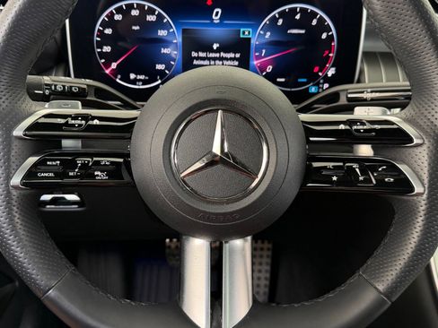 Certified 2023 Mercedes-Benz GLC 300 4MATIC image 8