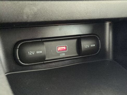 Used 2023 Kia Forte LXS w/ LXS Technology Package FWD image 24
