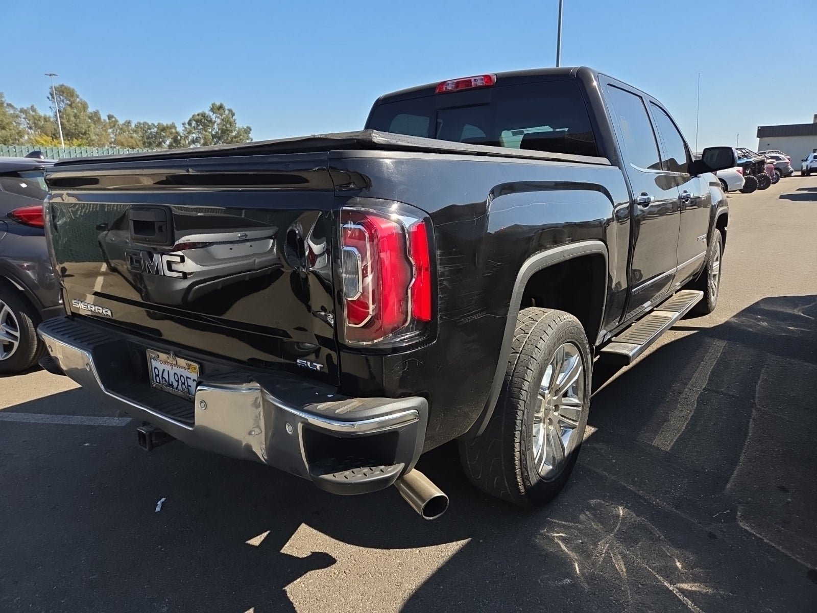 Used 2017 GMC Sierra 1500 SLT AWD/4WD image 7