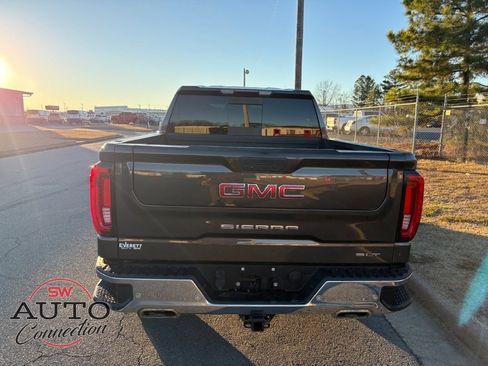 Used 2019 GMC Sierra 1500 SLT w/ SLT Premium Plus Package image 8