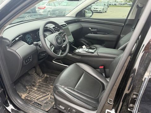 Used 2022 Hyundai Tucson Limited AWD/4WD image 6