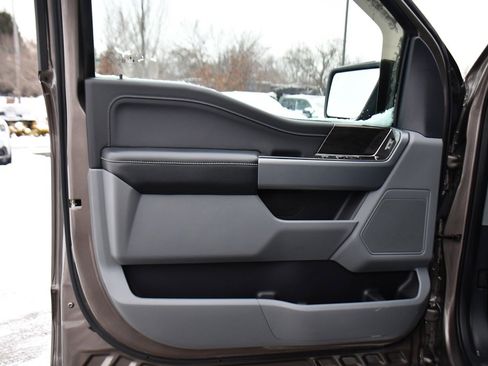 Used 2022 Ford F150 XLT w/ Equipment Group 302A High image 21