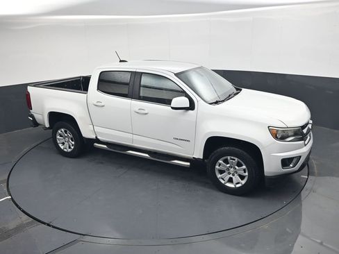 Used 2016 Chevrolet Colorado LT w/ LT Convenience Package RWD image 16