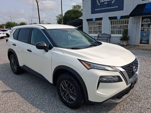 Used 2023 Nissan Rogue S FWD image 7
