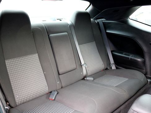 Used 2020 Dodge Challenger R/T image 32