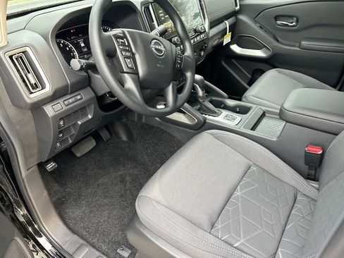 New 2026 Nissan Frontier SV w/ Tow Package AWD/4WD image 14