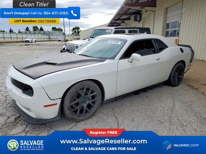 Used 2016 Dodge Challenger R/T Scat Pack w/ Leather Interior Group