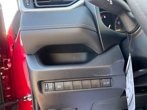 New 2025 Toyota RAV4 XLE w/ Convenience Package image 23
