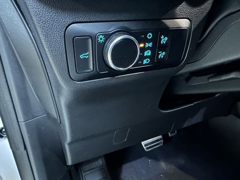 Certified 2023 Ford Escape ST-Line w/ Tech Pack #1 image 28