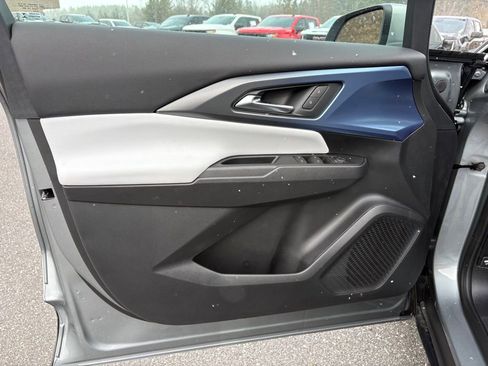 New 2026 Chevrolet Equinox EV LT image 36