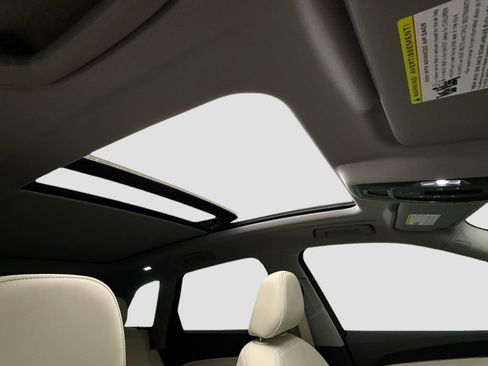 Certified 2025 Audi Q5 Premium AWD/4WD image 17