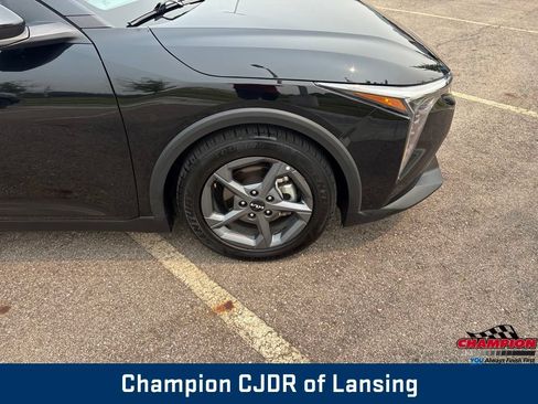 Used 2025 Kia K4 FWD image 38