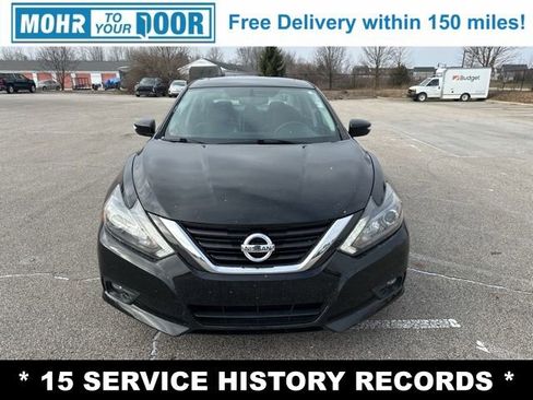 Used 2017 Nissan Altima 2.5 SL w/ 2.5 Technology Package image 2
