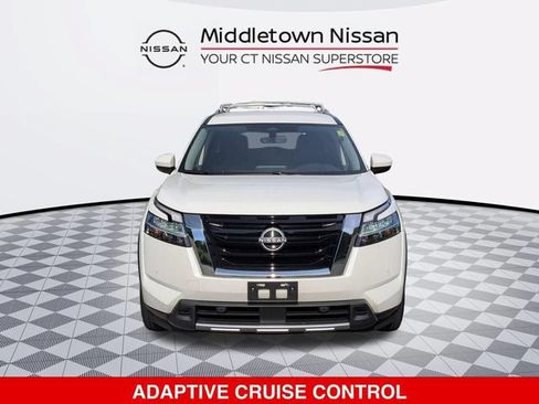Certified 2023 Nissan Pathfinder SL AWD/4WD image 10
