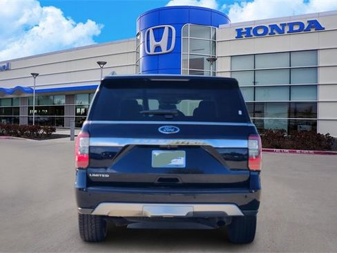 Used 2021 Ford Expedition Limited image 5