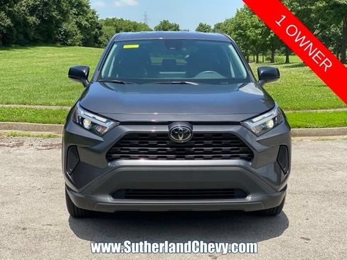 Used 2025 Toyota RAV4 LE AWD/4WD image 2