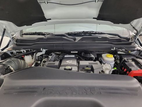 Used 2023 RAM 2500 Laramie image 32