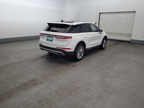 Used 2022 Lincoln Corsair AWD w/ Premium Package image 9
