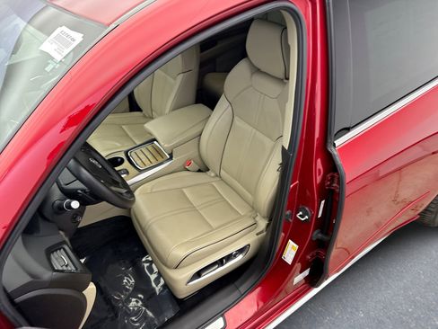 Used 2020 Acura MDX SH-AWD w/ Advance Package image 11