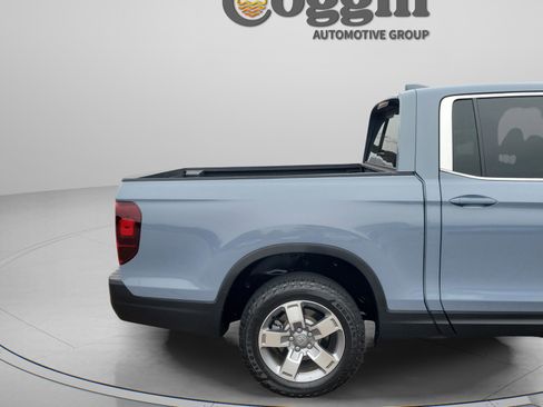 Certified 2025 Honda Ridgeline RTL image 7