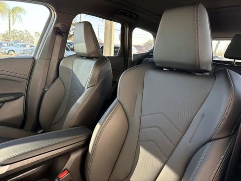 Used 2025 BMW X1 M35i w/ Shadowloine Package image 23