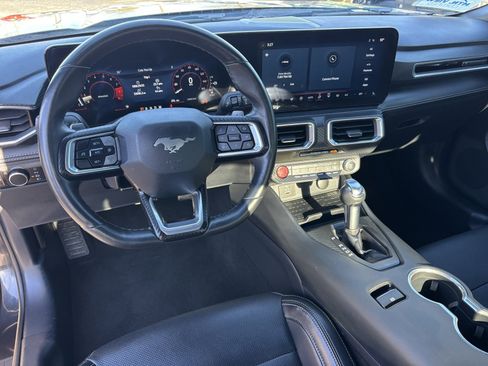 Used 2024 Ford Mustang GT Premium image 3