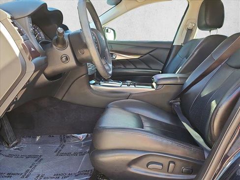 Used 2015 INFINITI Q70 L 3.7 image 17