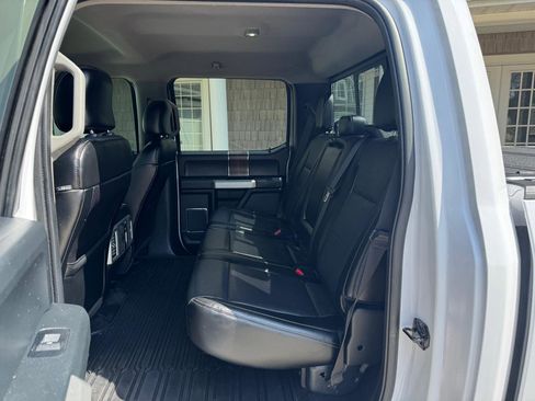 Used 2015 Ford F150 Lariat w/ Equipment Group 502A Luxury image 14