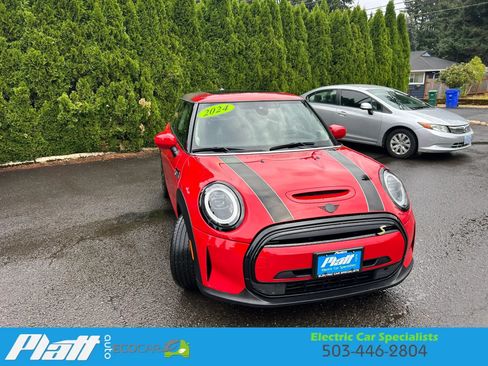 Used 2024 MINI Cooper SE FWD image 14