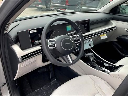 New 2026 Hyundai Tucson SEL image 6