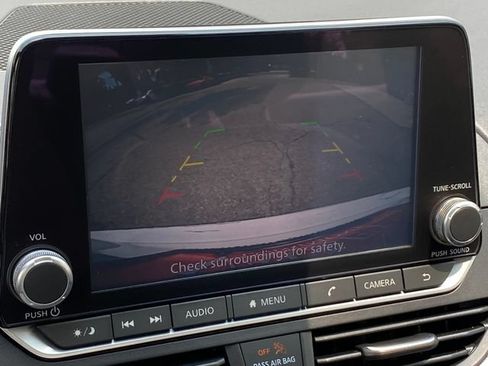 Used 2024 Nissan Altima 2.5 SR FWD image 20