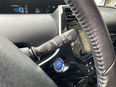 Used 2016 Toyota Prius Four w/ Advanced Technology Package FWD image 24