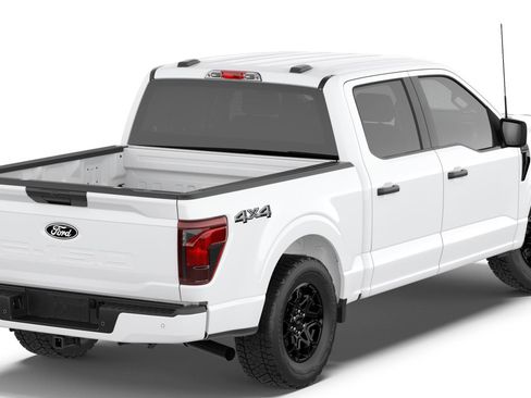 New 2026 Ford F150 XLT w/ XLT Black Appearance Package image 16