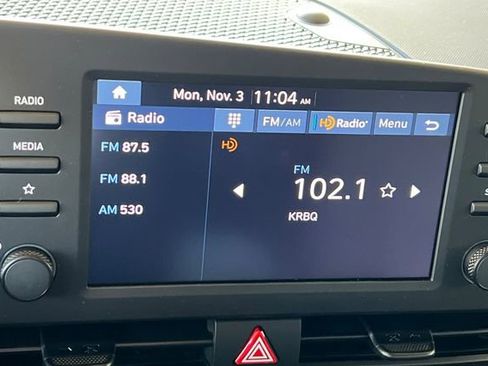 New 2026 Hyundai Elantra SEL Sport Premium FWD image 17