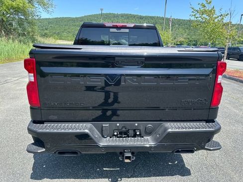 Used 2026 Chevrolet Silverado 1500 High Country w/ Midnight Edition AWD/4WD image 4