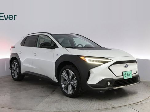 Used 2023 Subaru Solterra AWD image 4