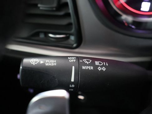 Used 2022 Dodge Challenger GT image 30