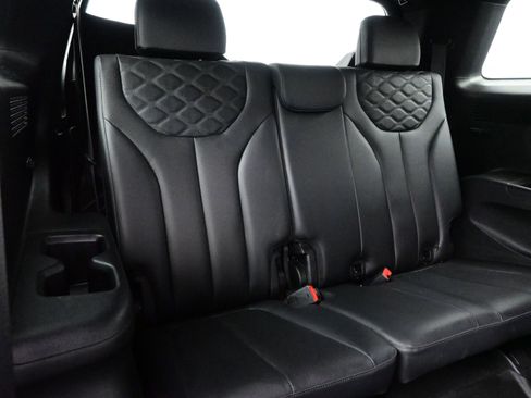 Used 2022 Hyundai Palisade Calligraphy image 17