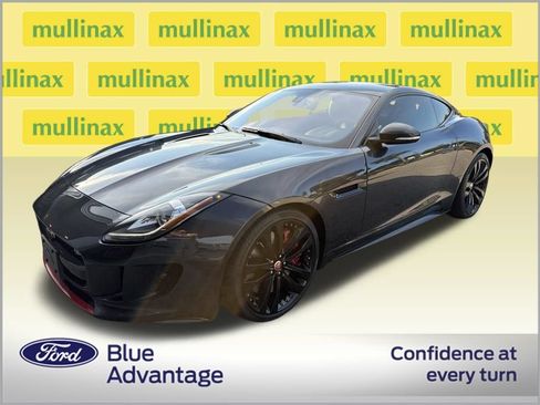 Used 2017 Jaguar F-TYPE S RWD image 2